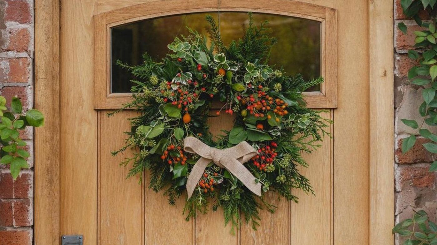 How to Make a Foraged Rose Hip Christmas Wreath